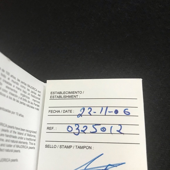 MAJORICA 18” length Pearls with Earings. Traditional and Classic - Picture 13 of 14